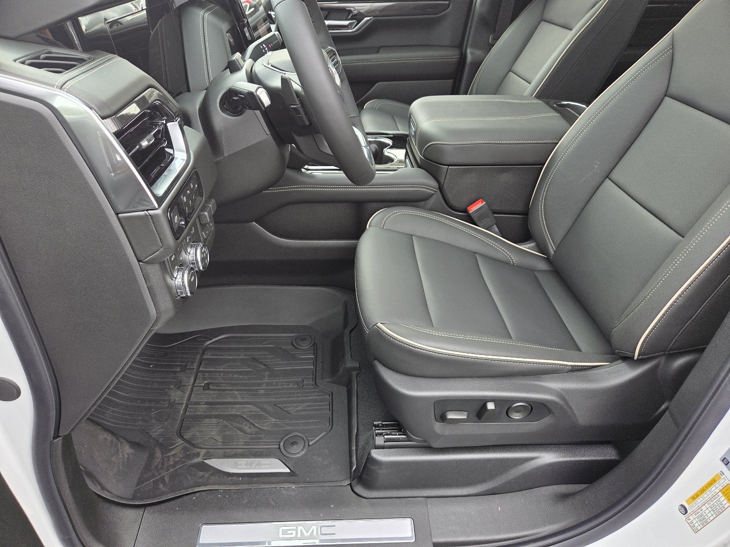 New 2027 GMC Yukon Elevation w/ Elevation Premium Package AWD/4WD image 27