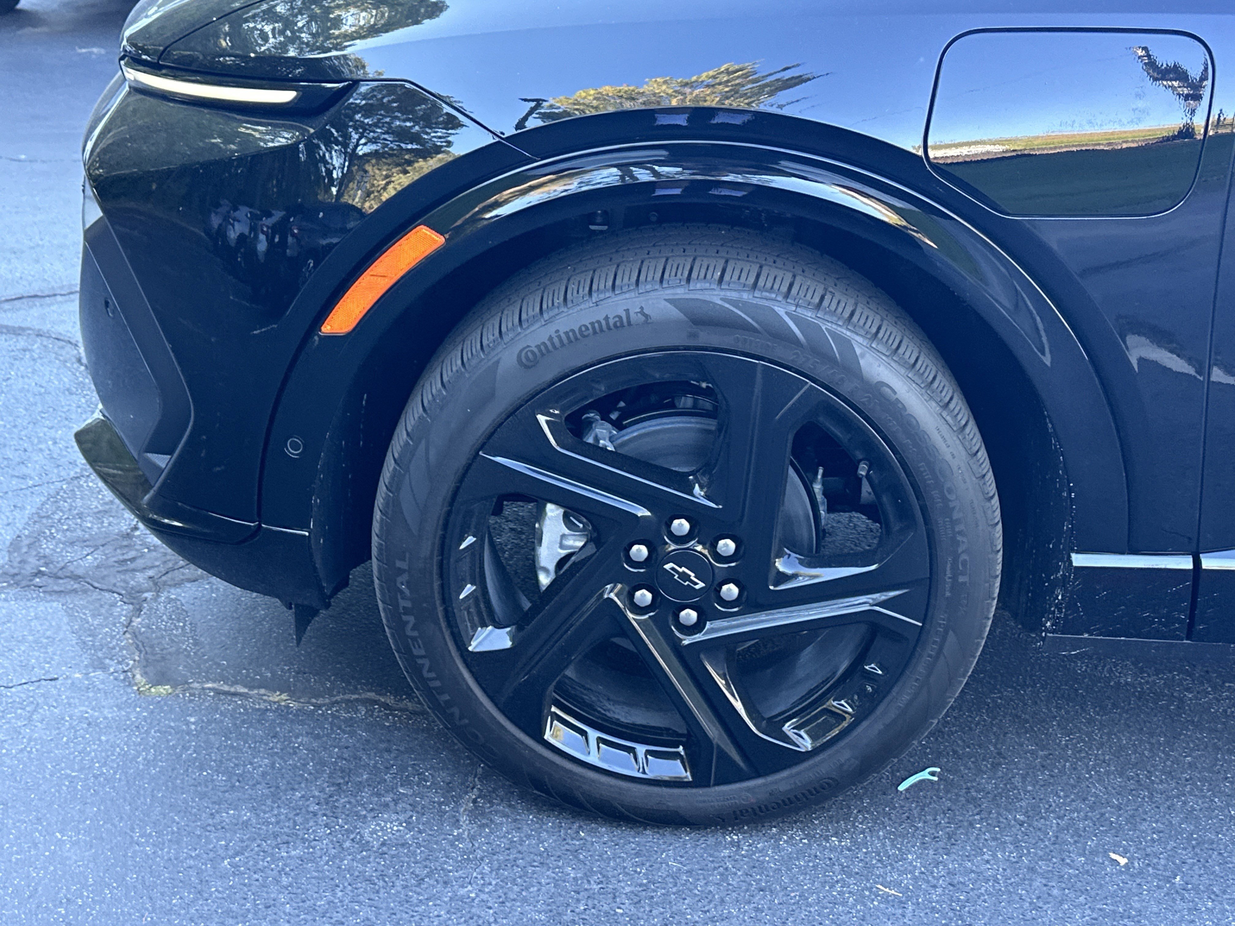 New 2025 Chevrolet Equinox EV RS w/ Active Safety Package 3 image 11