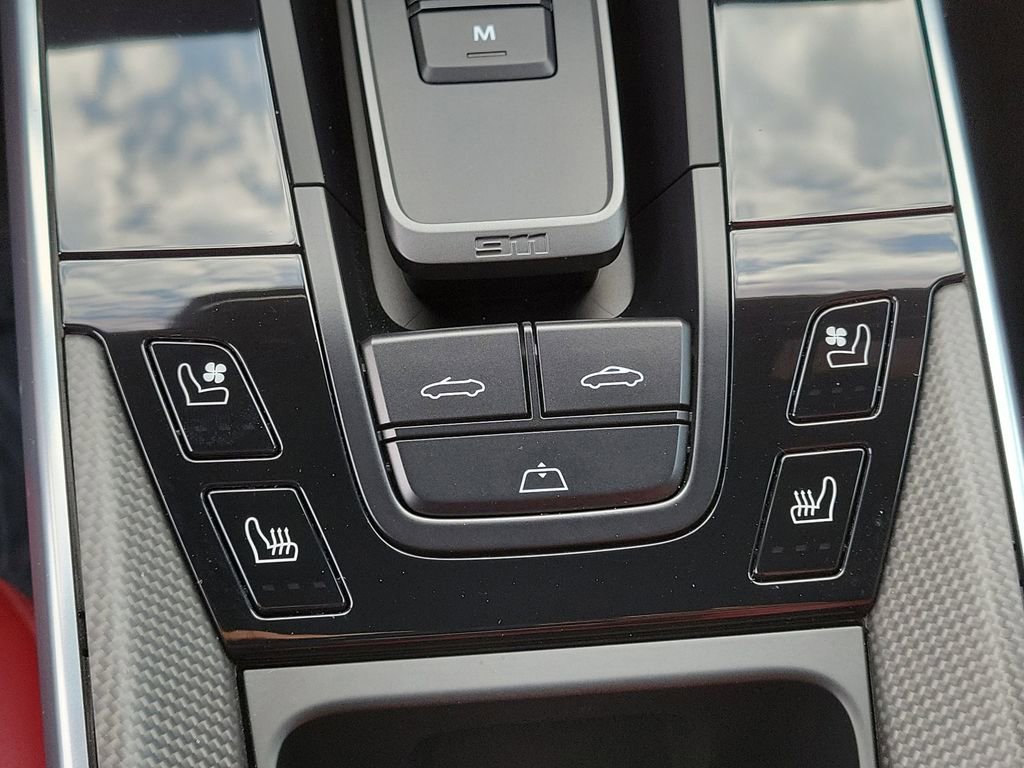 Certified 2022 Porsche 911 Turbo S AWD/4WD image 35