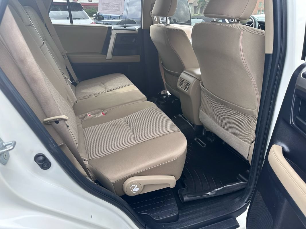 Used 2012 Toyota 4Runner SR5 AWD/4WD image 9