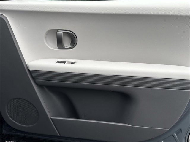 New 2026 Hyundai Ioniq 5 SE image 14