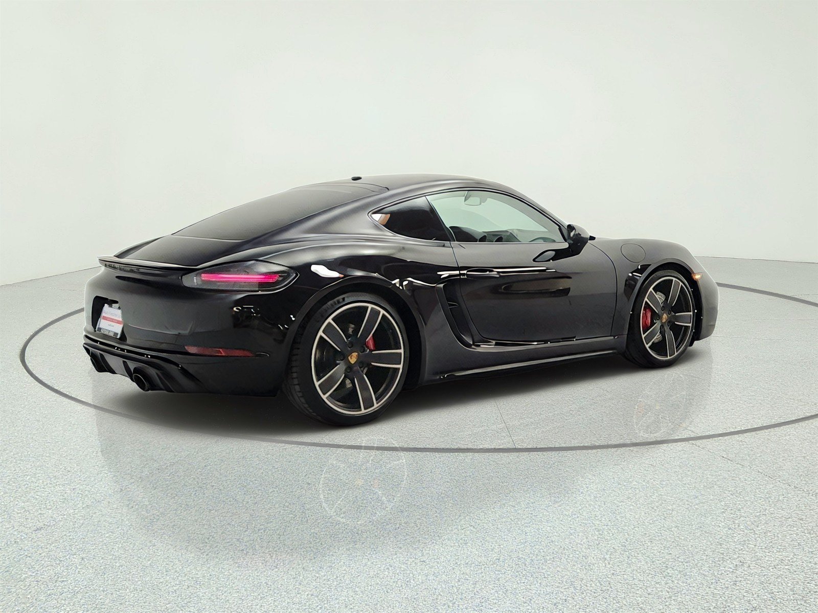 Used 2021 Porsche 718 Cayman GTS RWD image 5