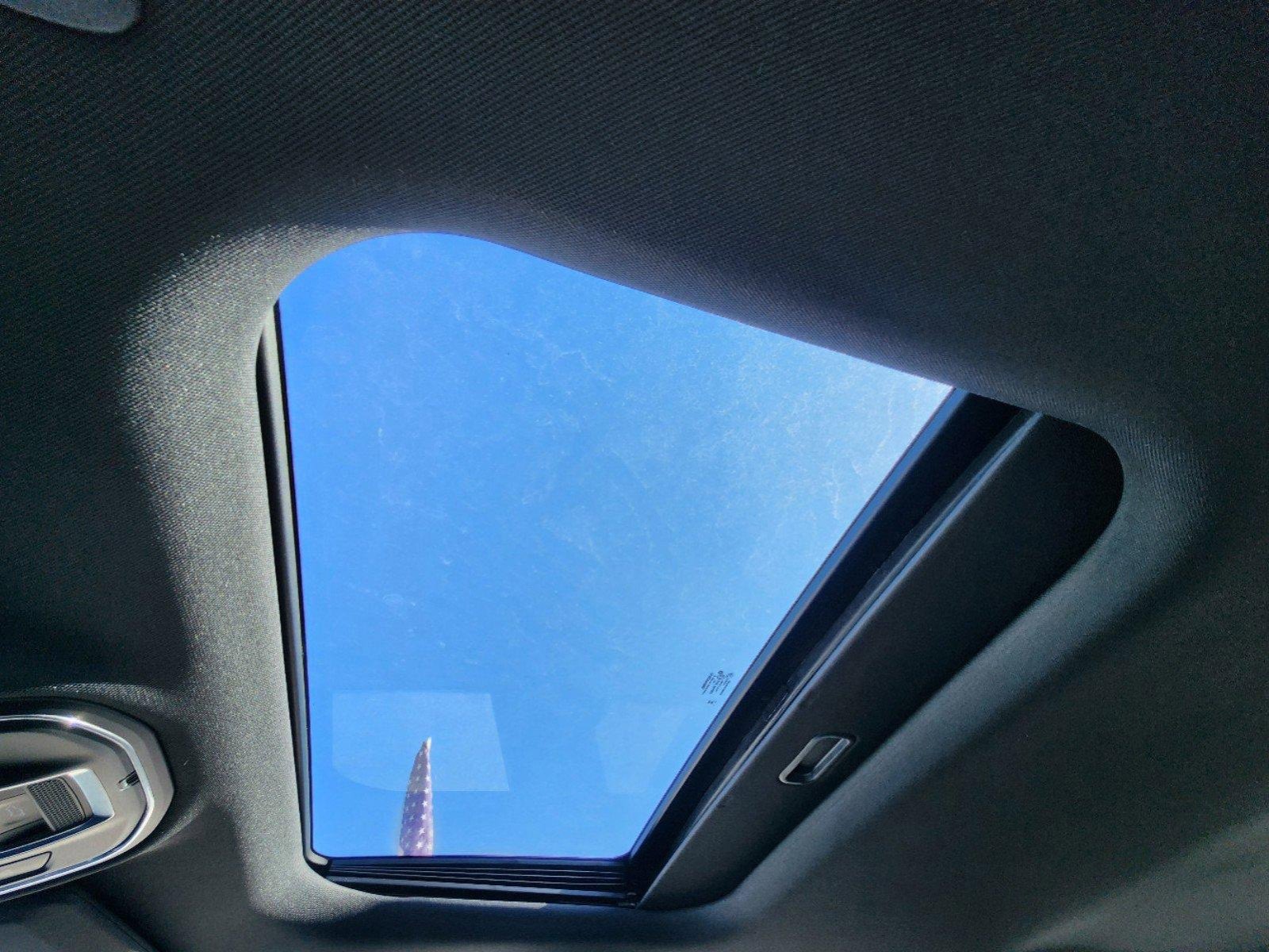 New 2025 Jeep Grand Cherokee Altitude image 33