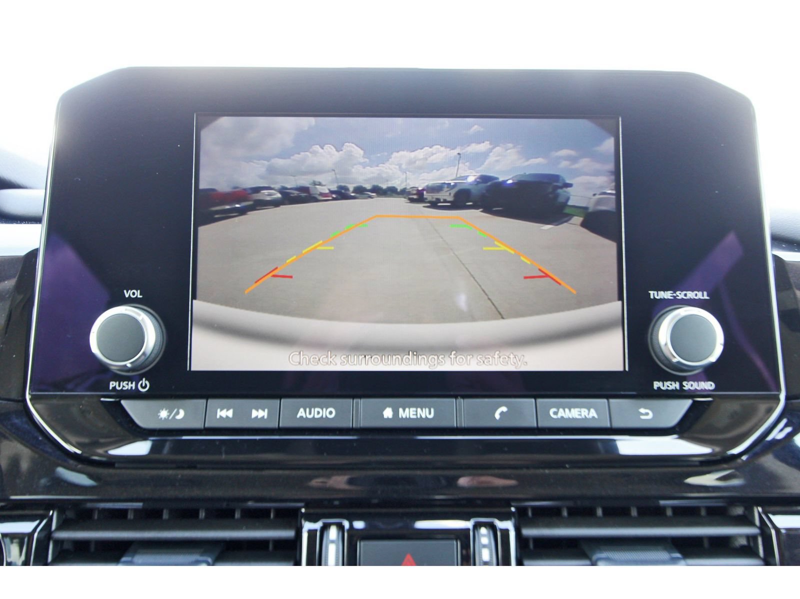 Certified 2025 Nissan Pathfinder SV FWD image 26