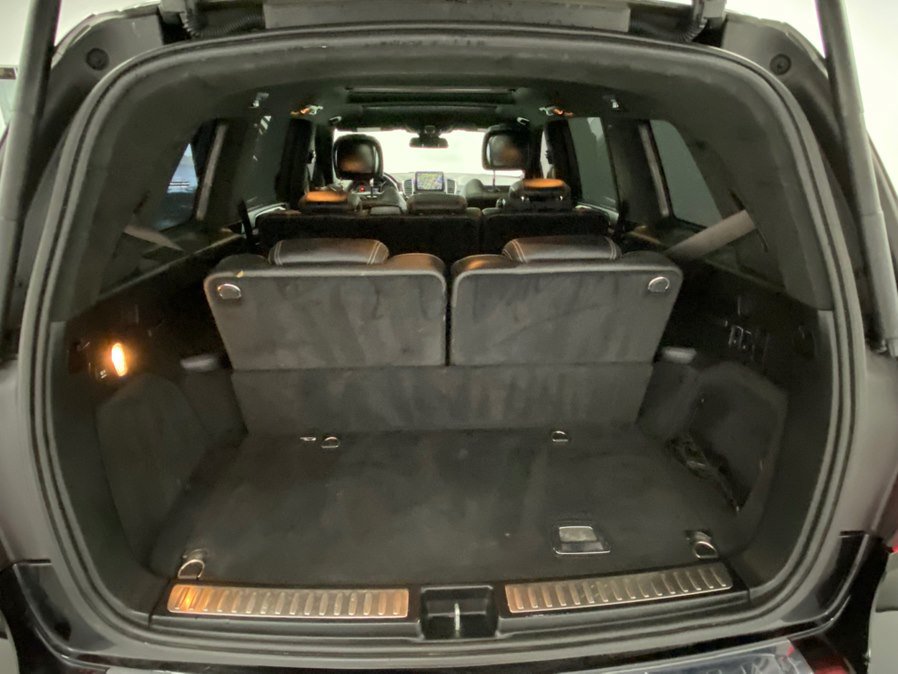 Used 2019 Mercedes-Benz GLS 63 AMG 4MATIC w/ AMG Night Styling Package image 46