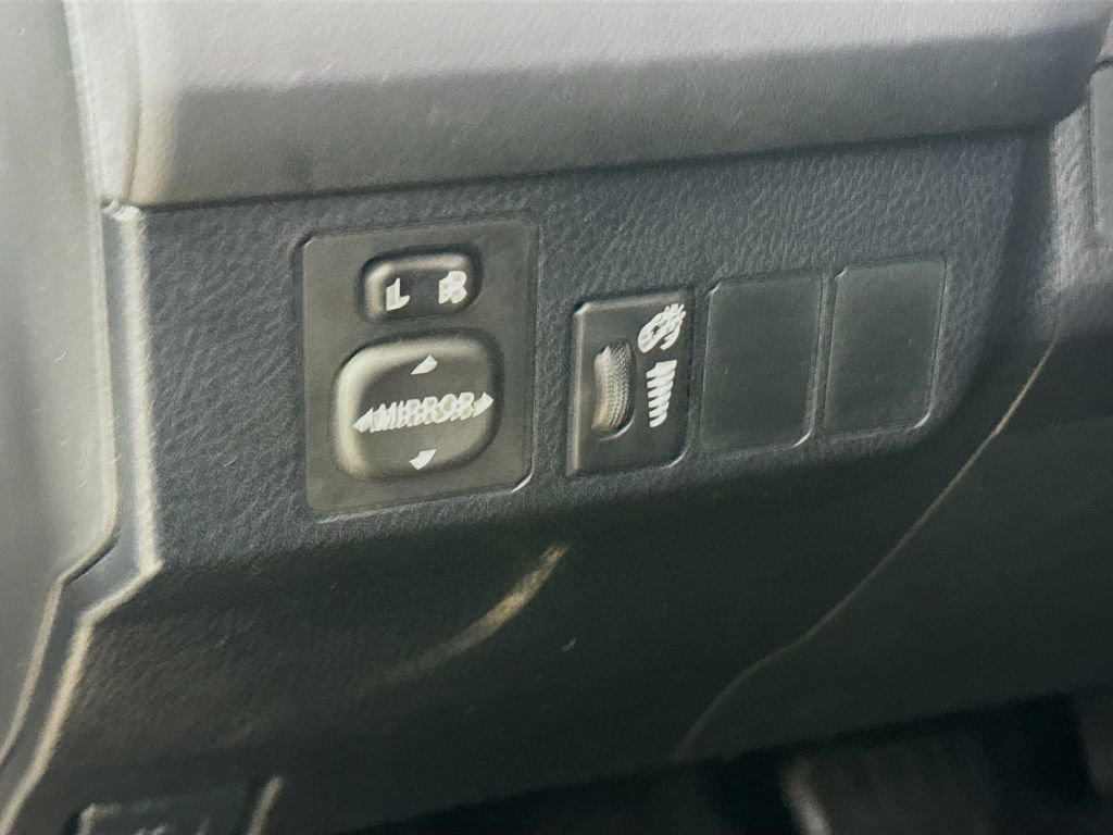 Certified 2016 Toyota RAV4 LE FWD image 11