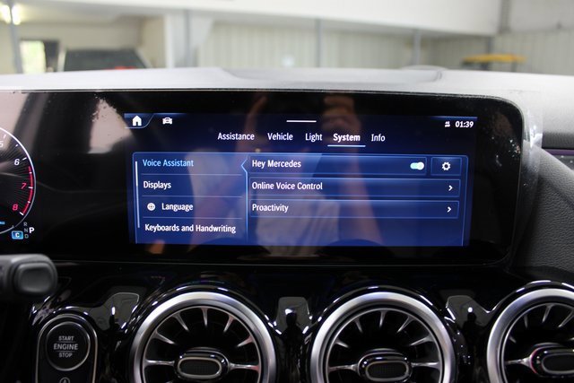 Used 2024 Mercedes-Benz GLA 250 image 26