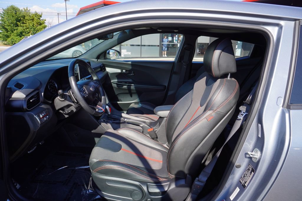 Used 2019 Hyundai Veloster Turbo image 26