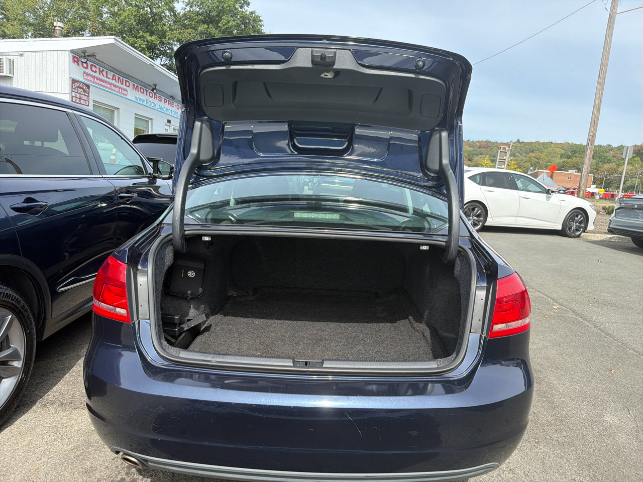 Used 2013 Volkswagen Passat 2.5 SE image 11