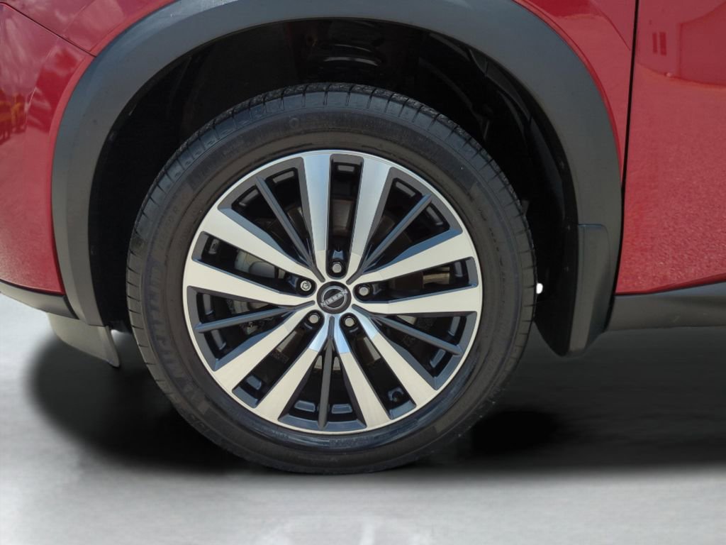 Certified 2022 Nissan Pathfinder Platinum w/ Cargo Package FWD image 26