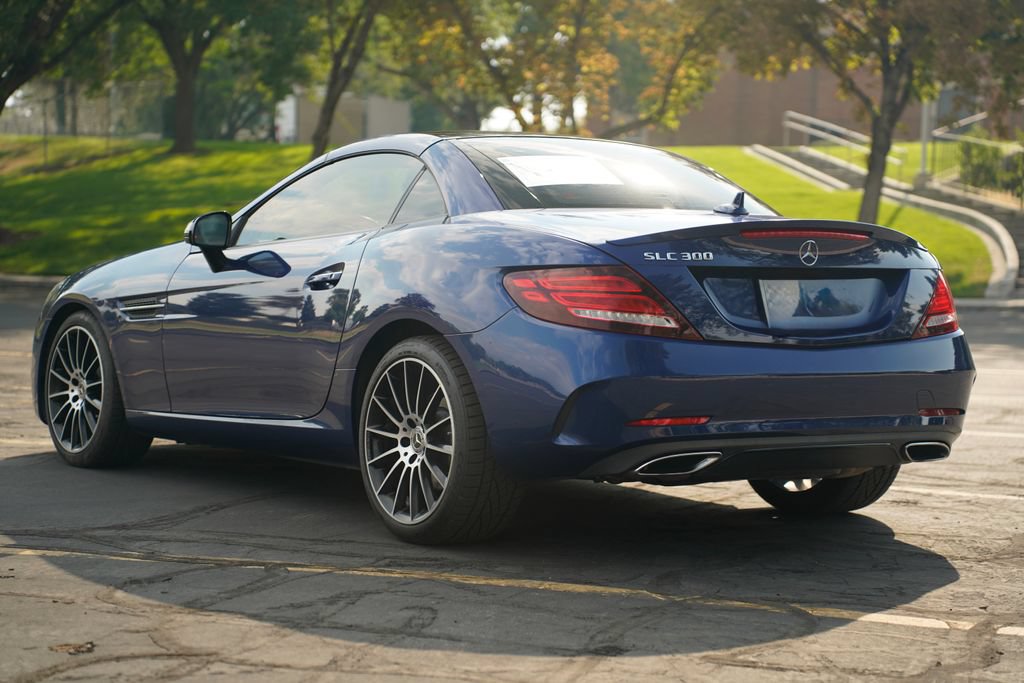 Used 2019 Mercedes-Benz SLC 300 image 3
