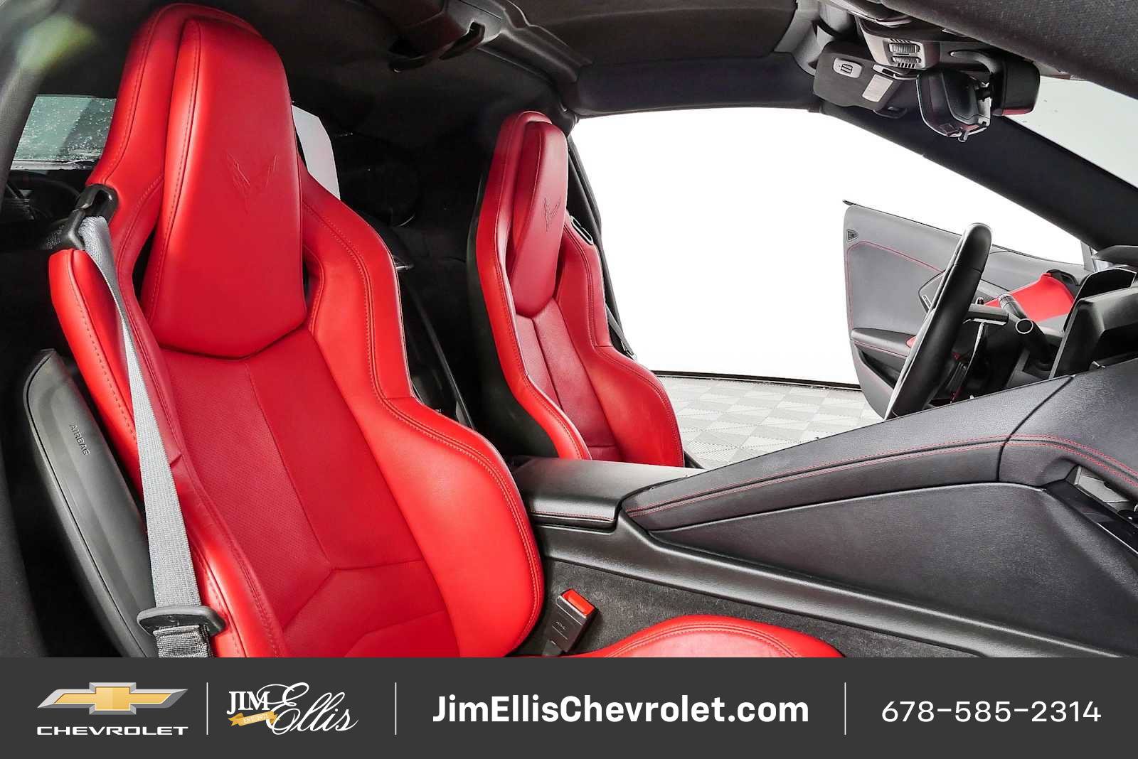 Certified 2024 Chevrolet Corvette Stingray Preferred Cpe w/ Stealth Interior Trim Package RWD image 17