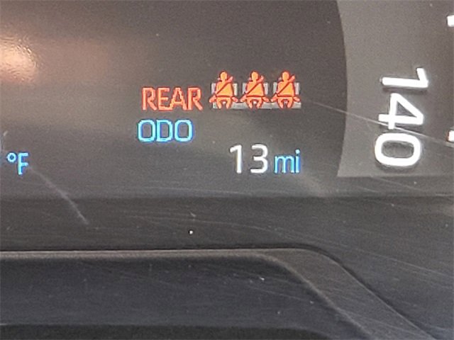 Used 2025 Toyota RAV4 XLE image 6