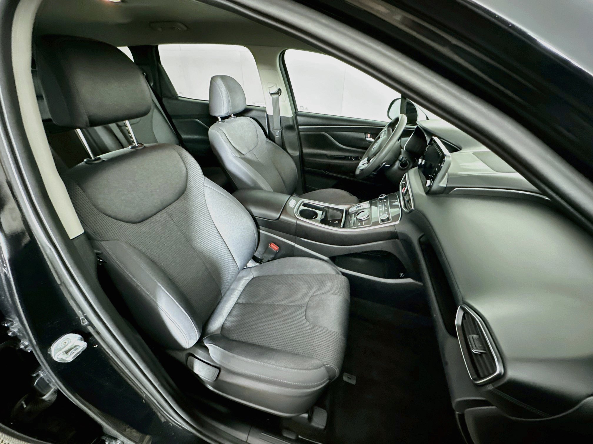 Used 2021 Hyundai Santa Fe SEL w/ Cargo Package FWD image 29