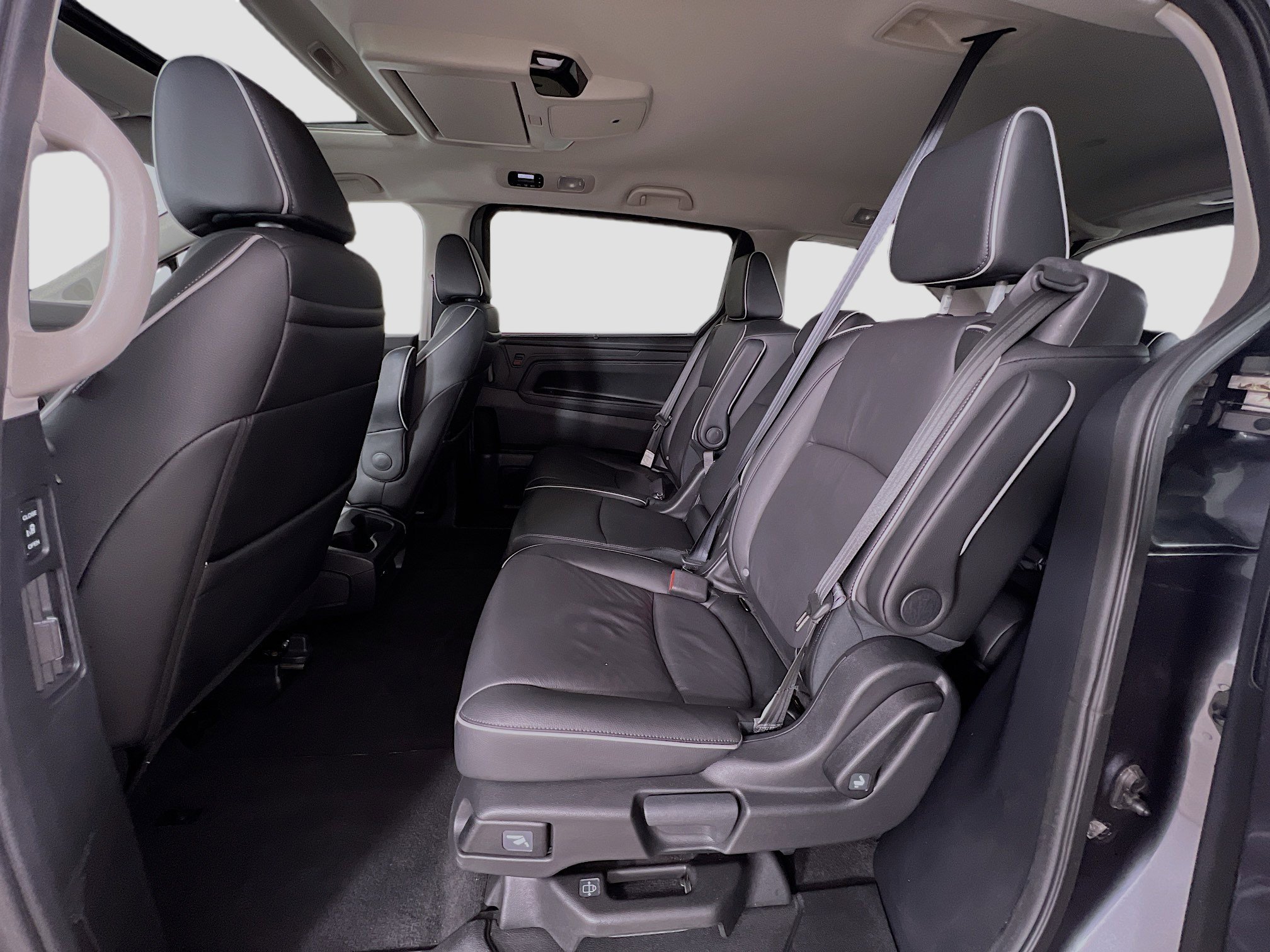 Used 2025 Honda Odyssey Touring image 26