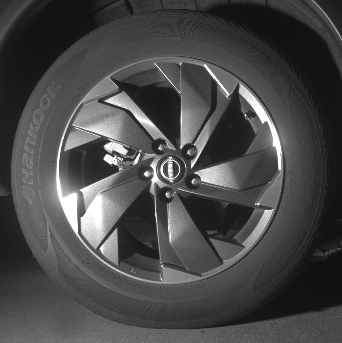 Used 2025 Nissan Rogue SV AWD/4WD image 15