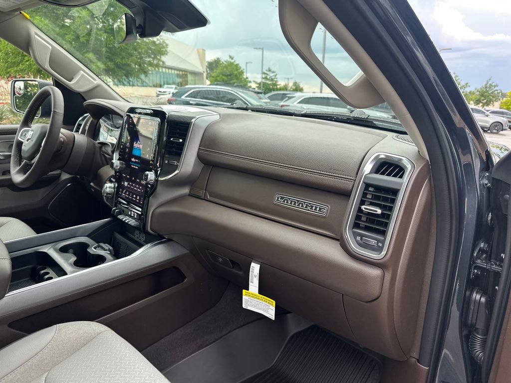 New 2026 RAM 1500 Laramie w/ Laramie Southwest Edition AWD/4WD image 38