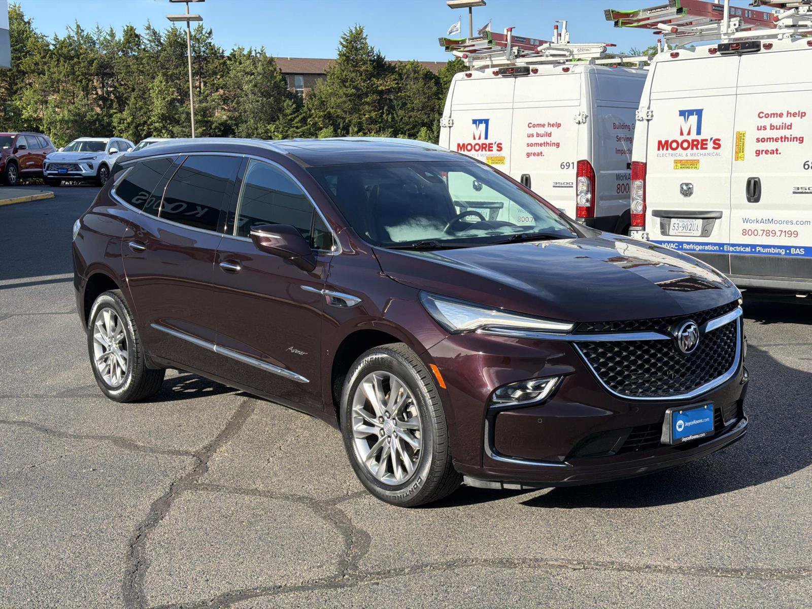 Used 2022 Buick Enclave Avenir w/ Avenir Technology Package AWD/4WD image 1