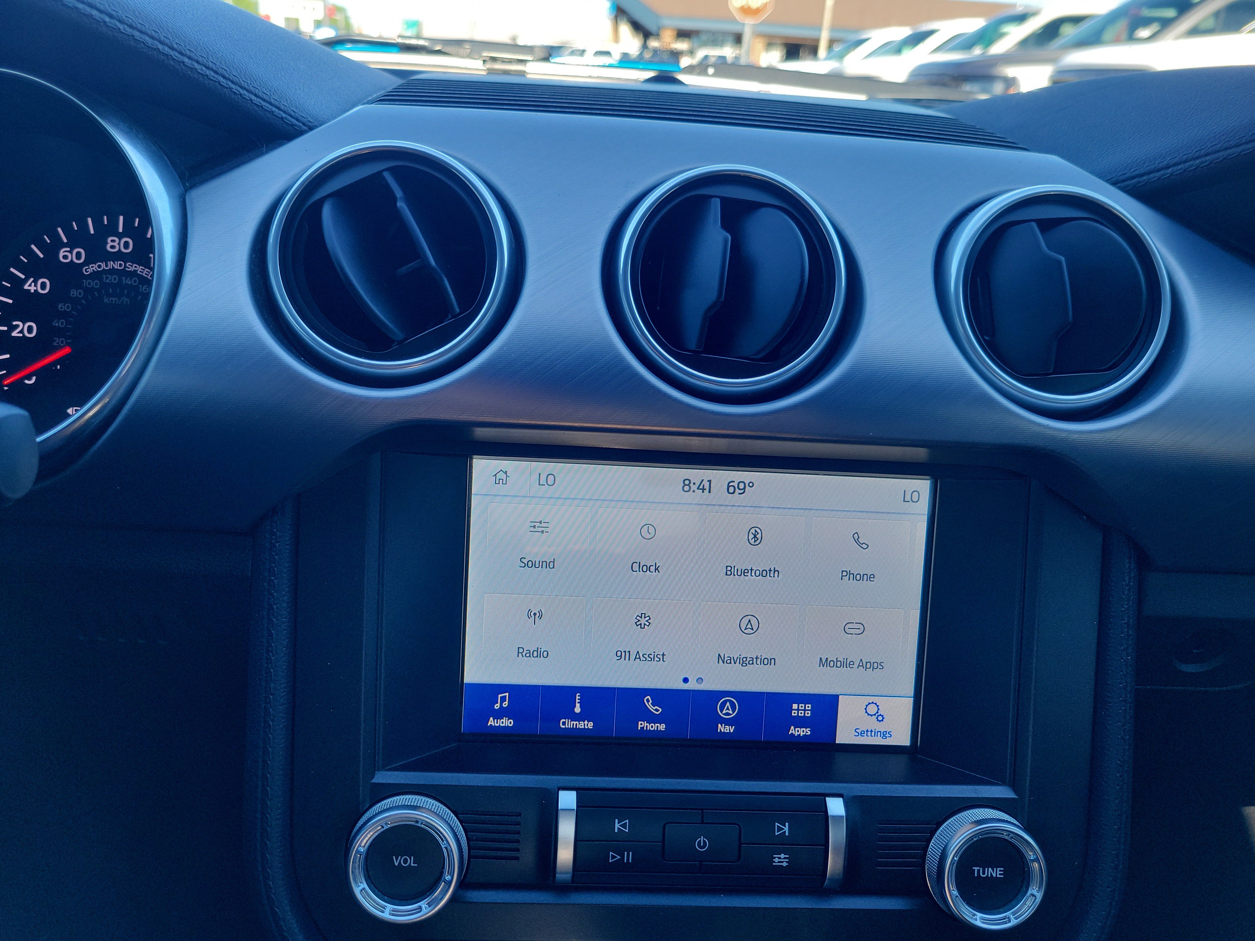 Used 2019 Ford Mustang GT Premium RWD image 19