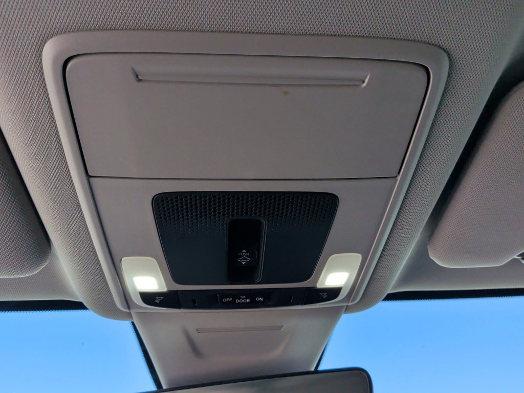 Used 2025 Honda CR-V EX-L image 21