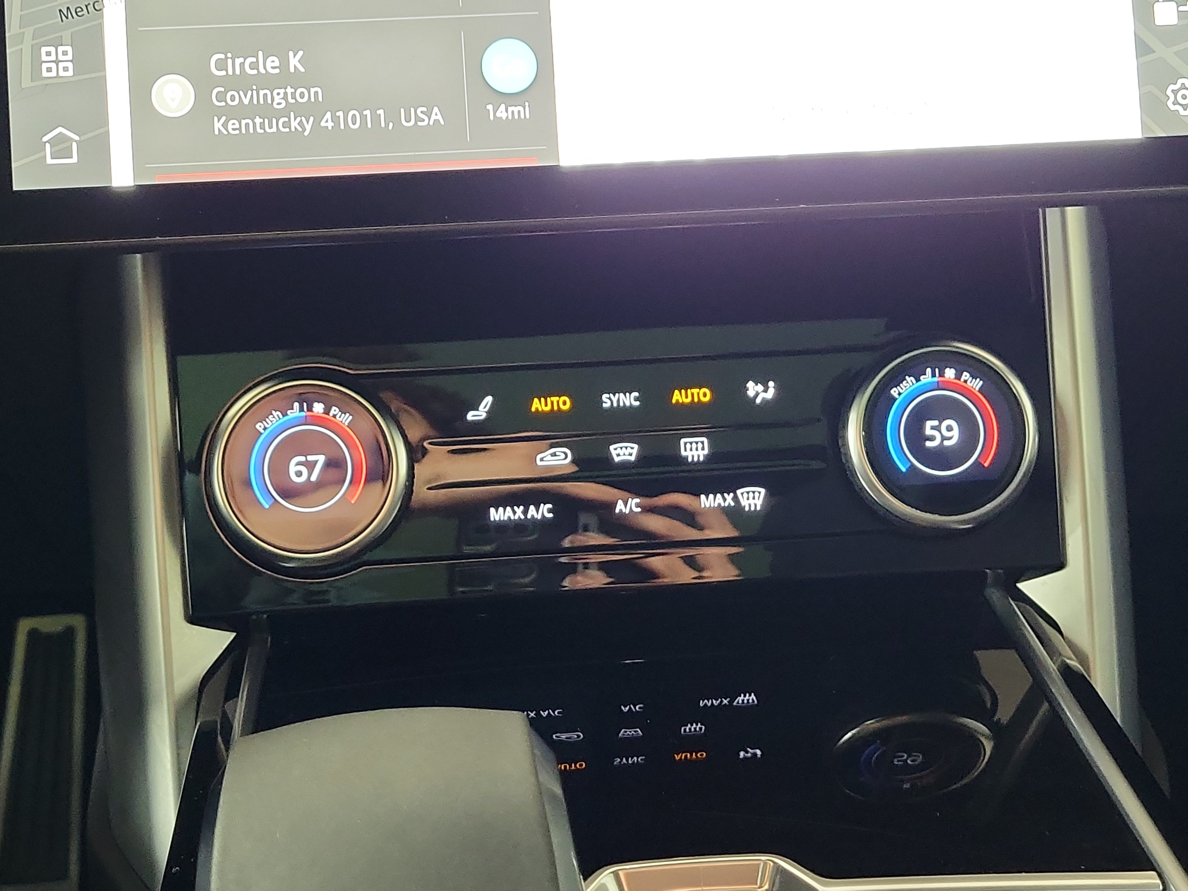 Used 2023 Land Rover Range Rover SE AWD/4WD image 21