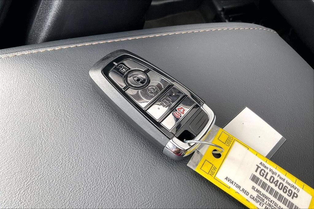 Used 2026 Lincoln Aviator 2WD image 37