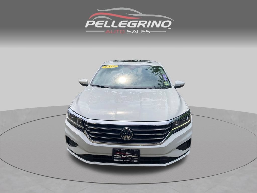 Used 2022 Volkswagen Passat 2.0T SE FWD image 10
