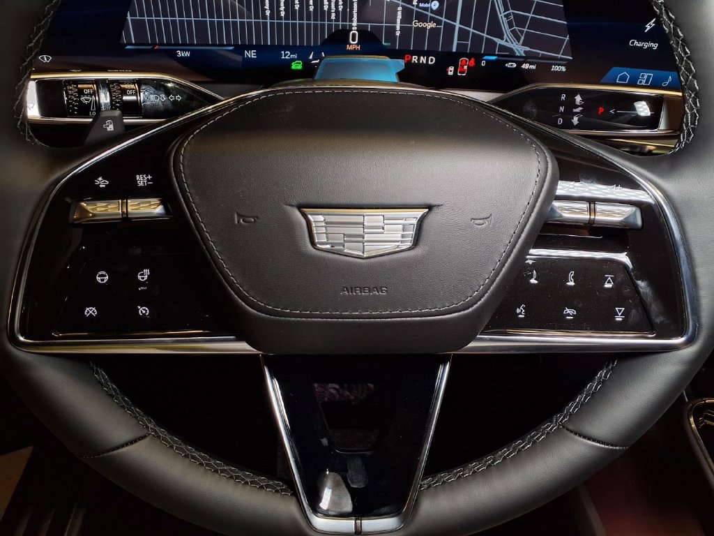 New 2026 Cadillac Lyriq Signature Sport w/ Nappa Leather Package RWD image 20