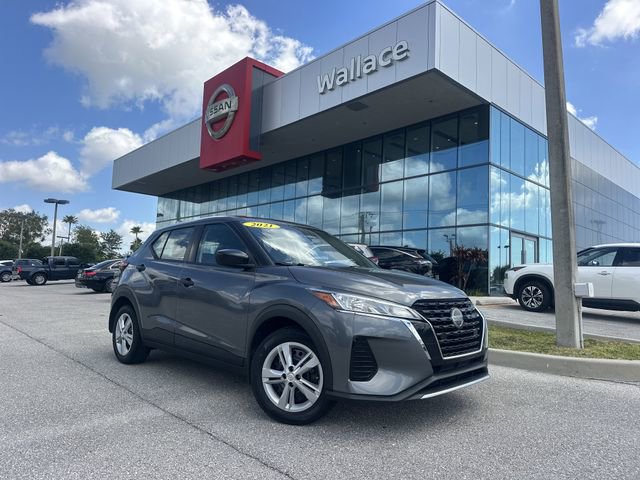 Used 2021 Nissan Kicks S FWD image 1