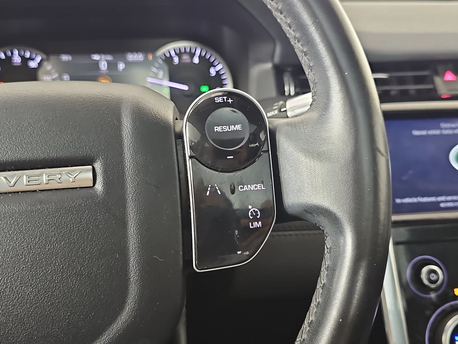 Used 2020 Land Rover Discovery Sport S AWD/4WD image 18