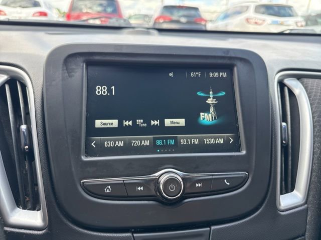 Used 2017 Chevrolet Malibu LS FWD image 22