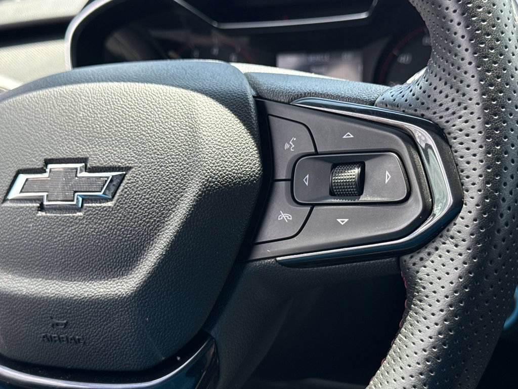 Used 2023 Chevrolet TrailBlazer RS w/ Convenience Package AWD/4WD image 13