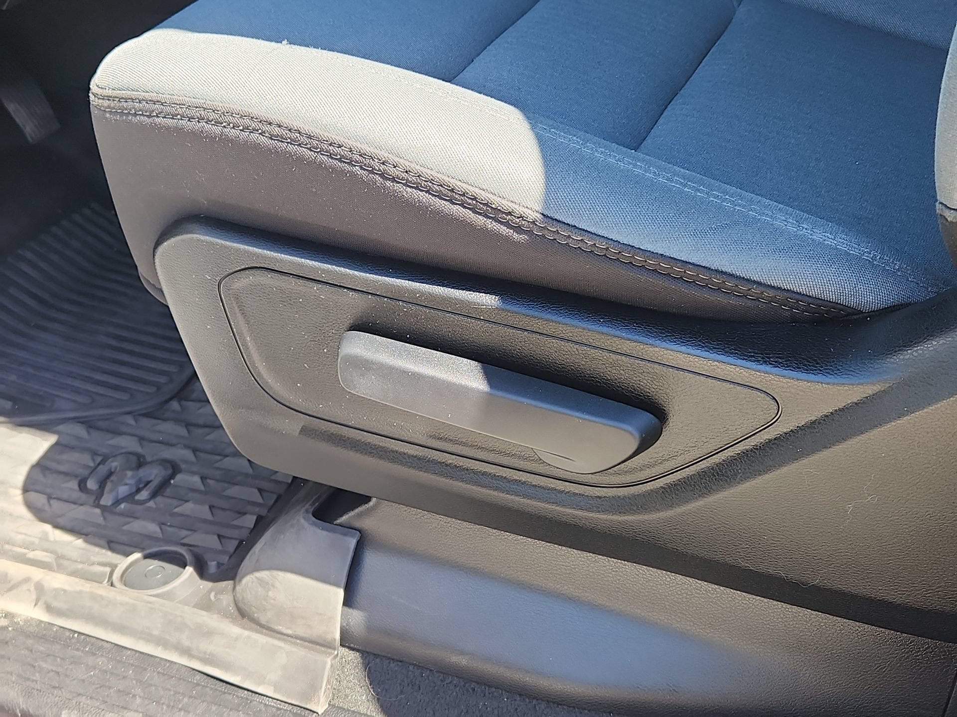 Certified 2023 RAM 1500 Big Horn RWD image 14