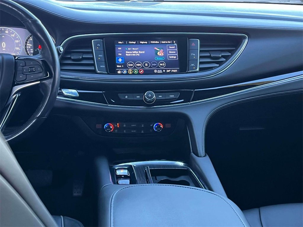 Used 2023 Buick Enclave Avenir w/ Avenir Technology Package image 13
