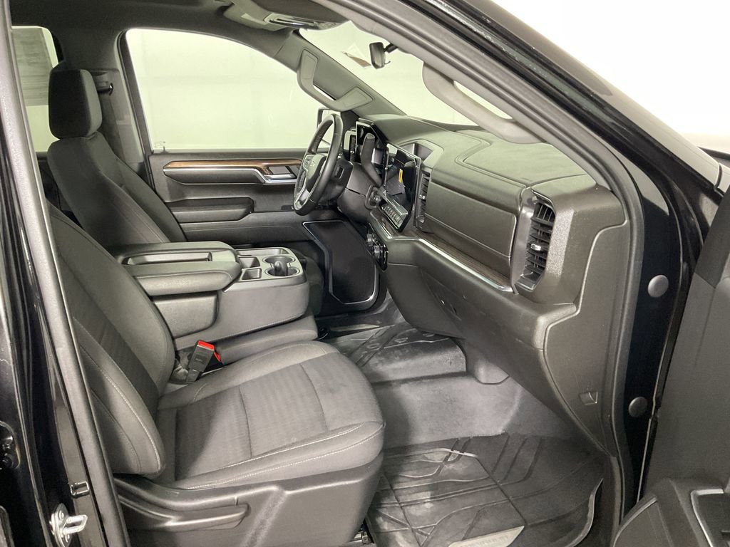 Used 2023 Chevrolet Silverado 1500 LT w/ Protection Package image 24