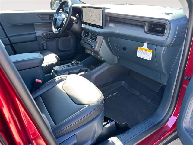 New 2025 Ford Maverick Lariat w/ Black Appearance Package image 15