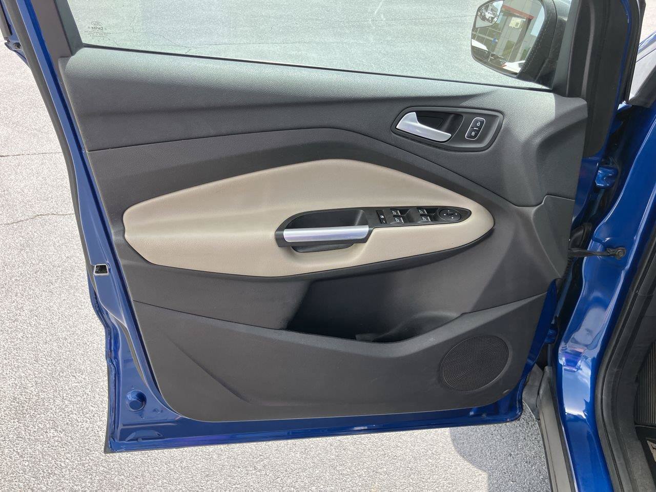 Used 2019 Ford Escape SEL FWD image 13