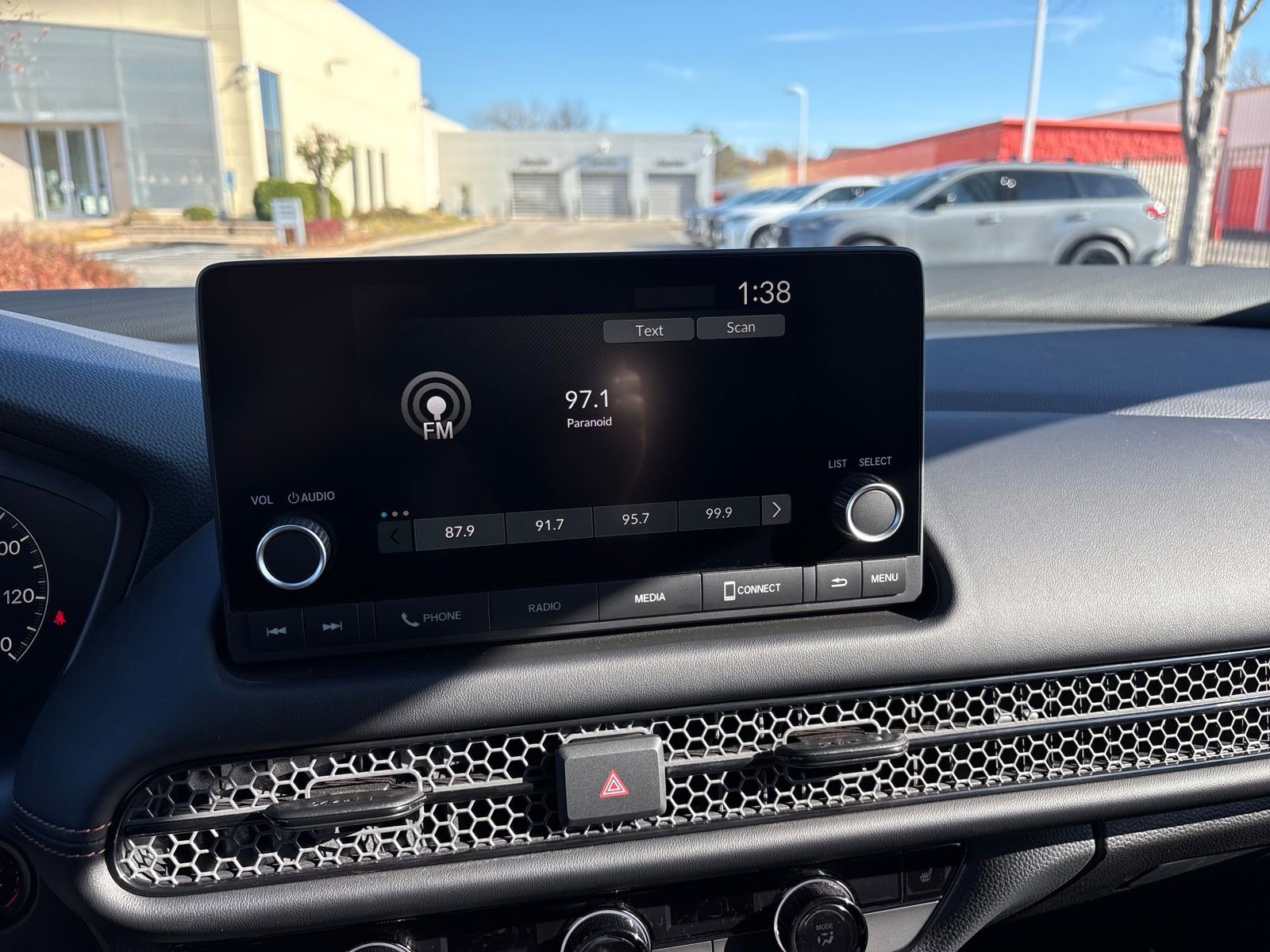 Used 2025 Honda HR-V Sport image 19