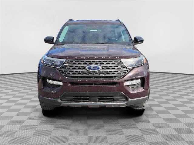 Certified 2023 Ford Explorer XLT w/ Equipment Group 202A image 8