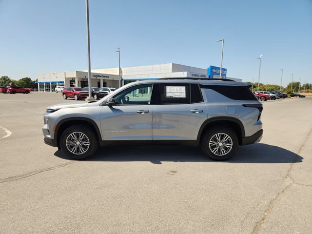 New 2027 Chevrolet Traverse LT FWD image 4