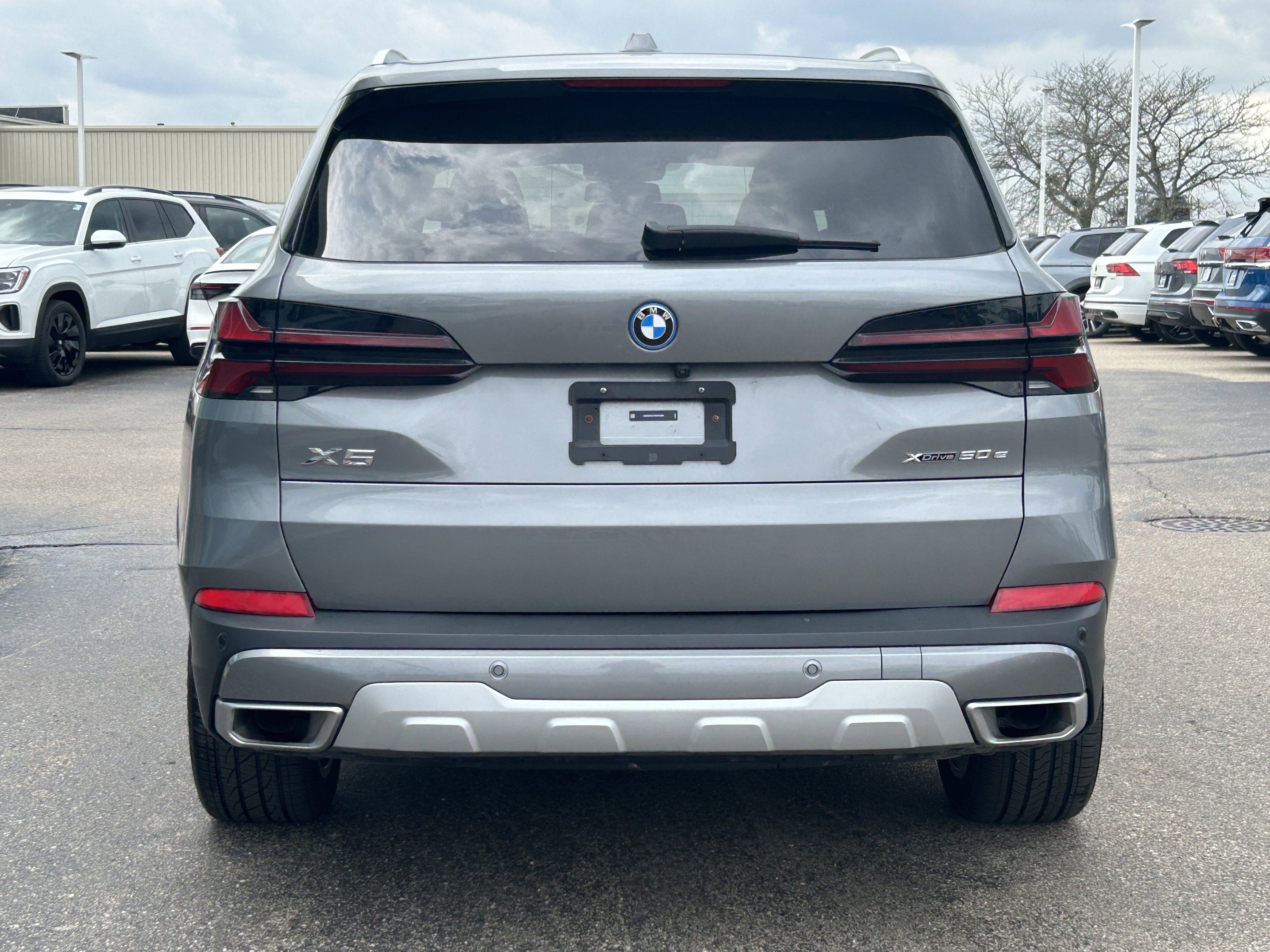 Used 2025 BMW X5 xDrive50e image 6