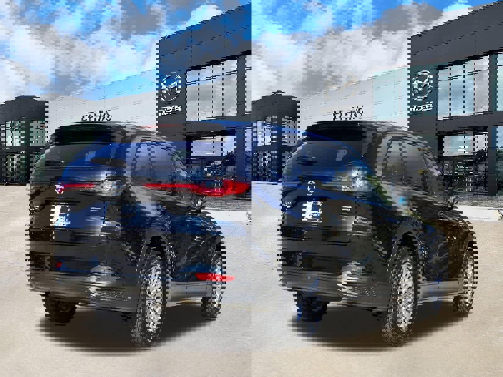 Used 2025 MAZDA CX-90 3.3 Turbo w/ Select Package image 3