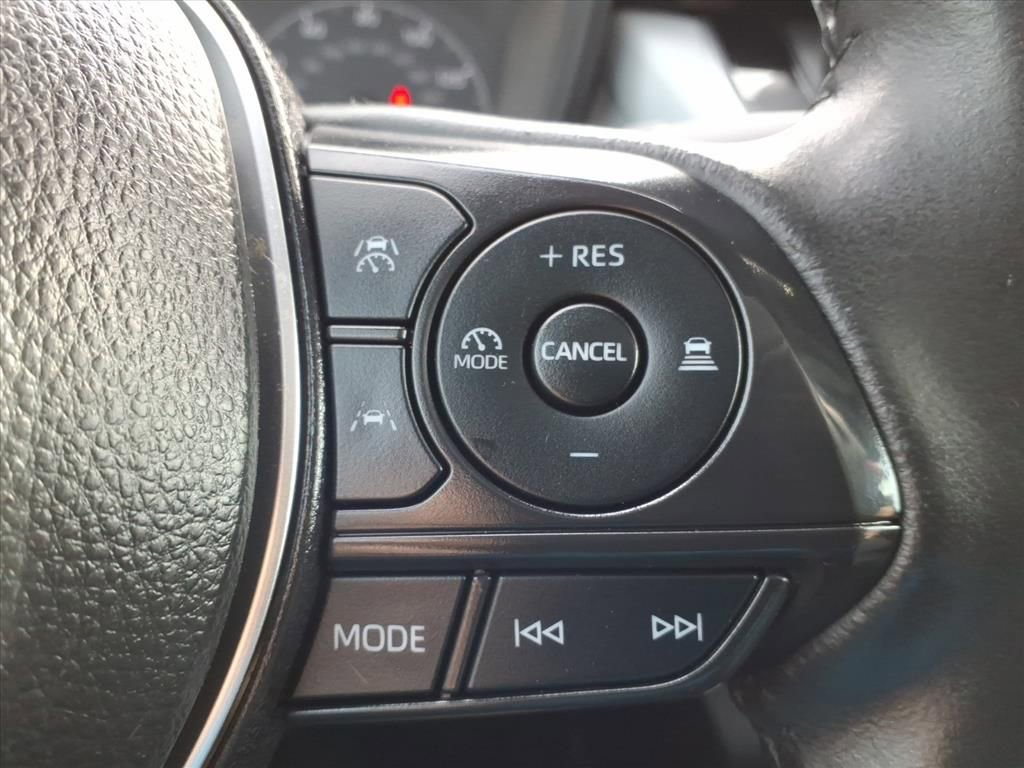 Used 2024 Toyota Corolla SE FWD image 18