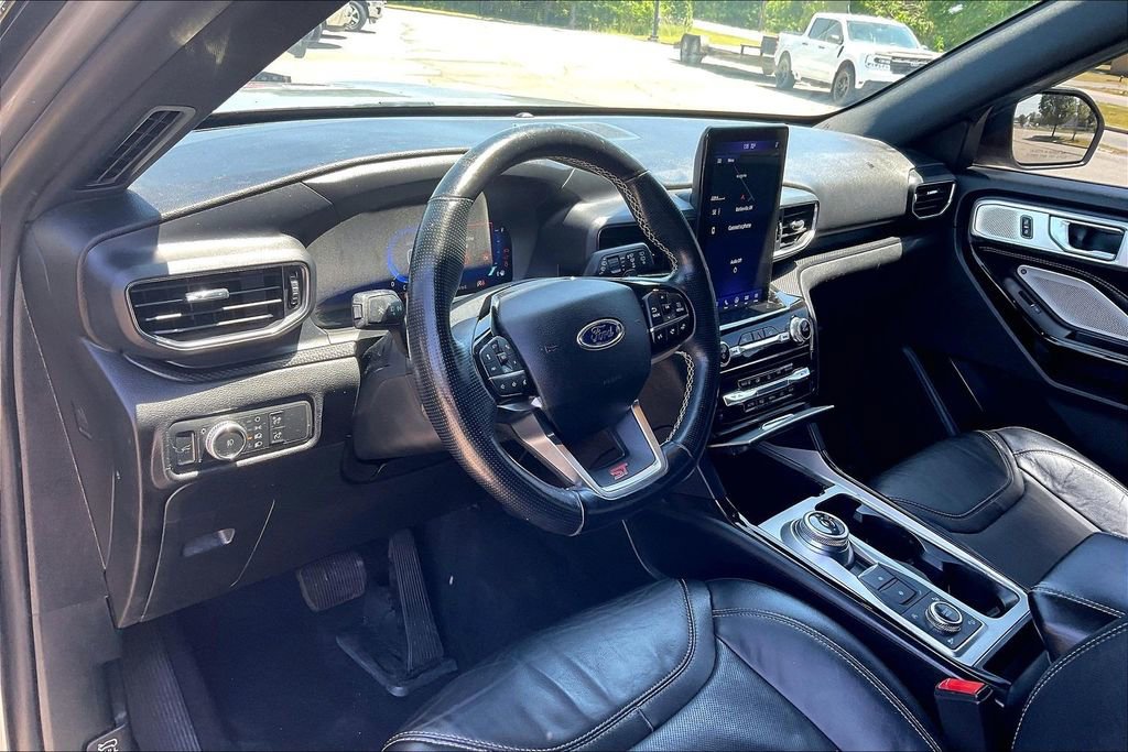 Used 2021 Ford Explorer ST w/ Equipment Group 401A AWD/4WD image 13