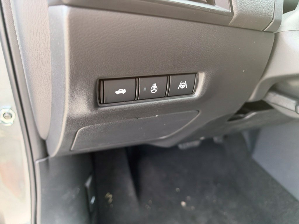 New 2027 Nissan Sentra SR w/ SR Premium Package FWD image 11