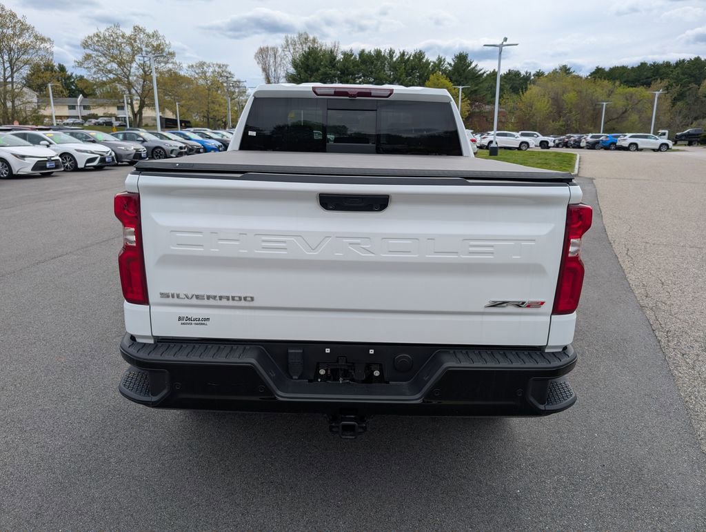 Used 2024 Chevrolet Silverado 1500 ZR2 AWD/4WD image 4