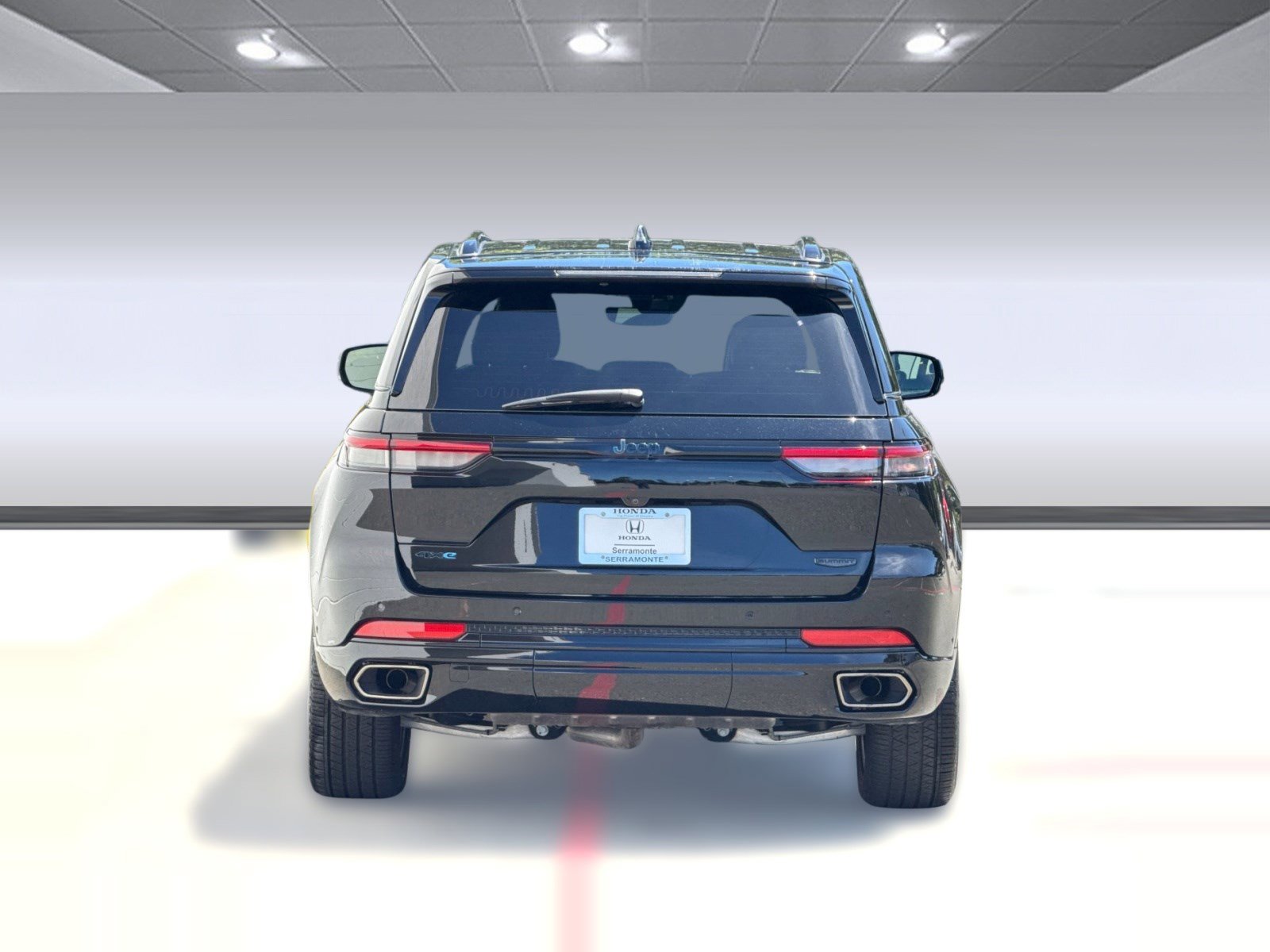 Used 2024 Jeep Grand Cherokee Summit w/ High Altitude Package AWD/4WD image 9