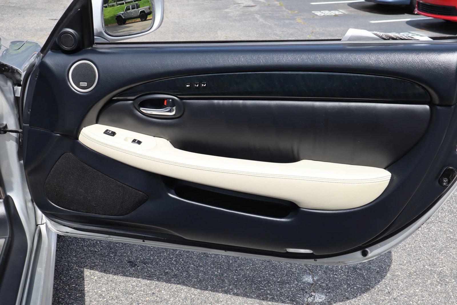 Used 2009 Lexus SC 430 Convertible RWD image 13