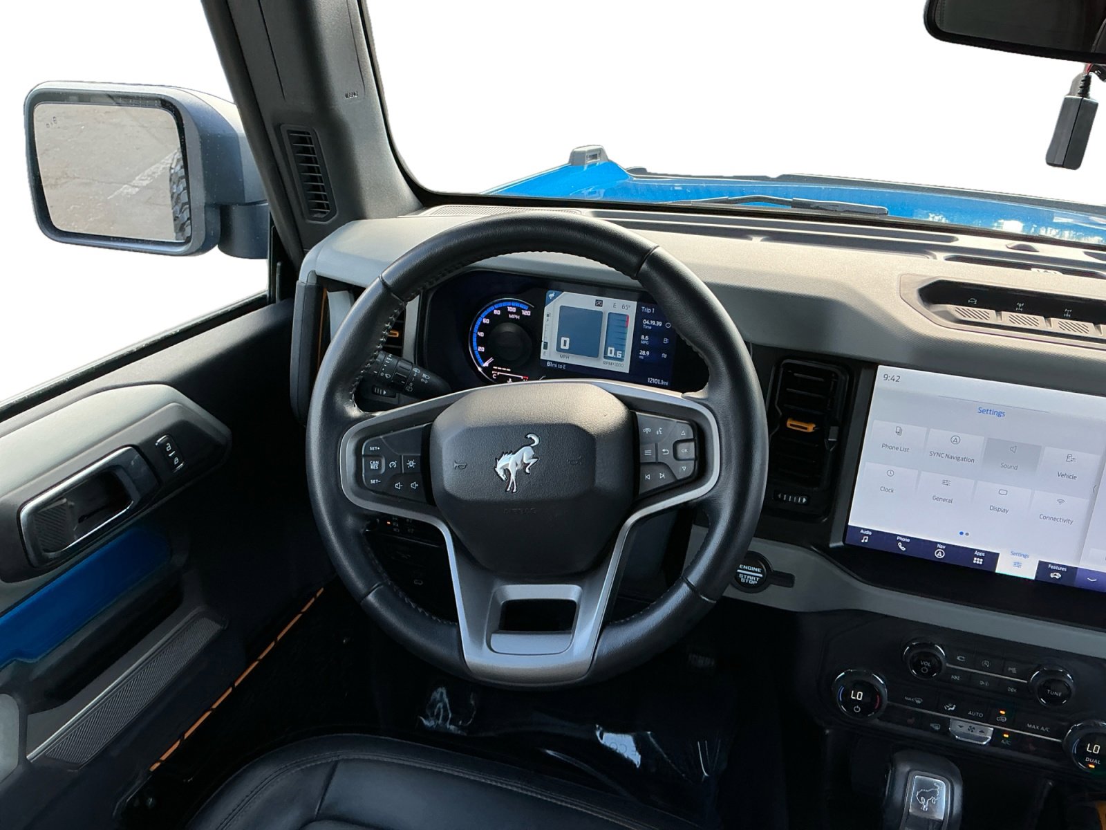Used 2023 Ford Bronco Badlands AWD/4WD image 11