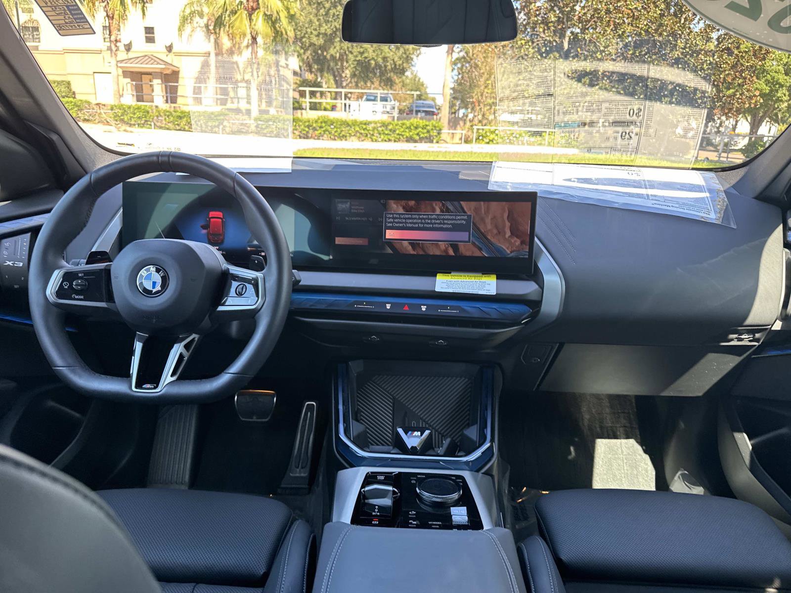 Certified 2025 BMW X3 xDrive30i w/ M Sport Package image 14